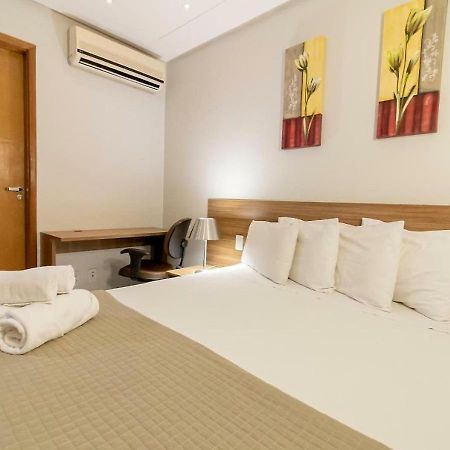 Sun Square Suites Hotel By Lual Goiânia Buitenkant foto