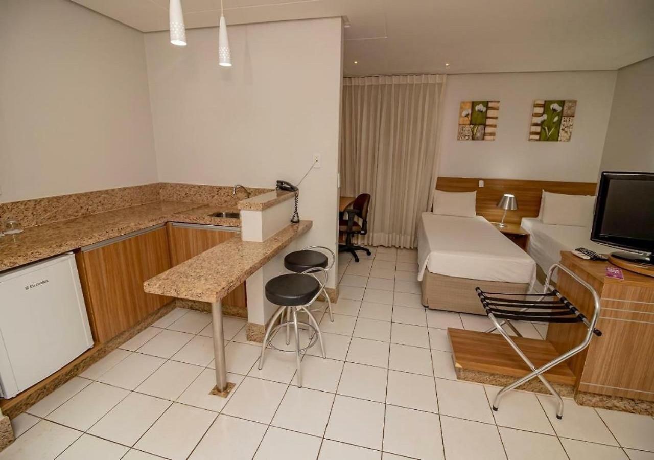 Sun Square Suites Hotel By Lual Goiânia Buitenkant foto