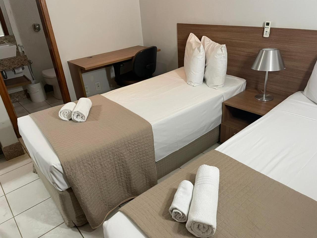 Sun Square Suites Hotel By Lual Goiânia Buitenkant foto
